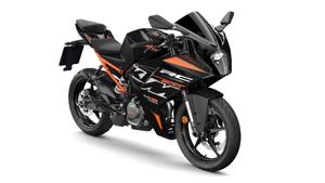 ഡിമാന്‍ഡ് കുറവാണെങ്കിലും വില കൂട്ടും! ജനപ്രിയ ബൈക്കിന് എത്ര രൂപ അധികം കൊടുക്കണമെന്നറിയാം