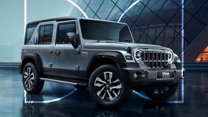 ഈ ഫീച്ചർ കിട്ടുന്ന ലോകത്തിലെ ആദ്യ എസ്‌യുവിയായി ഥാർ റോക്‌സ്, ഇനി സൈഡിലിരുന്നാലും ബോറടിക്കാതെ പോവാം