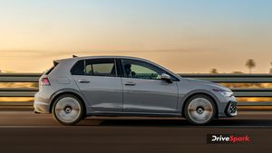 ദുൽഖർ സൽമാന്റെ 53 ലക്ഷം ഫോക്‌സ്‌വാഗന്റെ അക്കൗണ്ടിൽ വീണേക്കും, ഗോൾഫ് ജിടിഐയുടെ വില പ്രഖ്യാപിച്ച് കമ്പനി