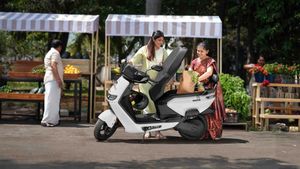 രാജ്യത്തിന്റെ സ്വന്തം ഇലക്‌ട്രിക് സ്‌കൂട്ടർ, 1 ലക്ഷം കുടുംബങ്ങളെ പെട്രോൾ മുക്തമാക്കി ഏഥറിന്റെ കുടുംബിനി