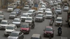 ഡല്‍ഹി വണ്ടികള്‍ ഇനി കേരളത്തില്‍ നിറയും! 4 മാസം കൊണ്ട് നിരോധനം വരുന്നത് ഈ വാഹനങ്ങള്‍ക്ക്