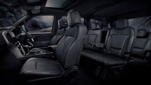 ഇടംകാൽ ഫ്രീയാക്കാം, ക്ലച്ചിന്റെ പേടിയും വേണ്ട! 7-സീറ്റർ ഓട്ടോമാറ്റിക് എസ്‌യുവിക്ക് വിലകുറച്ച് മഹീന്ദ്ര