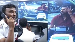 നിര്‍ത്തിയങ്ങ് അപമാനിക്കുവാന്നേ... ഇങ്ങനെ ചെയ്താല്‍ ഏത് കൊമ്പനും ഹെല്‍മെറ്റ് വെക്കും