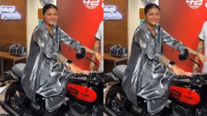 യാത്രകൾക്ക് കൂട്ടായി പുതിയൊരാളെ ഒപ്പംകൂട്ടി സൂഫി ഗായിക, അലറി വിളിച്ച് പാടിയതിന് ട്രോളോട് ട്രോളായിരുന്നു അന്ന്