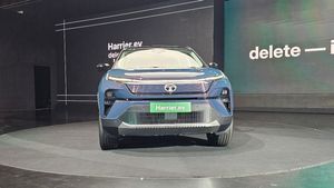 15 മിനിറ്റ് ചാര്‍ജിലിട്ടാല്‍ 250 കിലോമീറ്റര്‍ ഓടും! ഹാരിയര്‍ ഇവിയെ കുറിച്ച് അറിഞ്ഞിരിക്കേണ്ട 5 കാര്യങ്ങള്‍