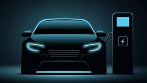 ഇവിയുണ്ടെങ്കില്‍ 1.50 ലക്ഷം വരെ ആദായ നികുതി ലാഭിക്കാം! പക്ഷേ എല്ലാവര്‍ക്കും പറ്റില്ലെന്ന് സര്‍ക്കാര്‍