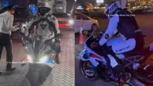 ഇന്ത്യയിൽ സമ്പാദിച്ചതെല്ലാം ദുബായിൽ ചെലവഴിച്ച് അജിത്! പുതുതായി വാങ്ങിയ ബൈക്കിന്റെ വില കേട്ടാൽ ഞെട്ടും