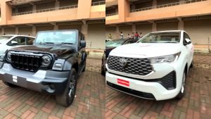 ഗോവയ്ക്ക് പോയി ലോട്ടറി എടുത്താലോ? ഥാർ റോക്‌സ്, ഇന്നോവ ഹൈക്രോസ്, വിൻഡ്‌സർ ഇവി ഉൾപ്പടെ 20 കാറുകൾ സമ്മാനം