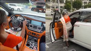 വണ്ടിയോടിക്കാൻ പേടിയുള്ളവർ ഈ അ‌മ്മയെ കണ്ട് പഠിക്കൂ! ഗൾഫിൽപ്പോയി റോൾസ് റോയ്സിനെയും മെരുക്കി മണിയമ്മ