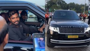 ചെന്നൈയിൽ ധോണിയുടെ പകരക്കാരൻ! കോടികൾ മുടക്കി പുത്തൻ റേഞ്ച് റോവർ വാങ്ങി ഇന്ത്യൻ ക്രിക്കറ്റിലെ മലയാളി പയ്യൻ