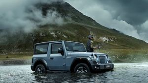 കണ്ടാൽ തോന്നില്ലേലും എല്ലാം പുതിയതാ, പുത്തൻ ഥാർ 3-ഡോർ എസ്‌യുവിയുടെ വോക്ക്എറൗണ്ട് റിവ്യൂ വായിച്ചാലോ