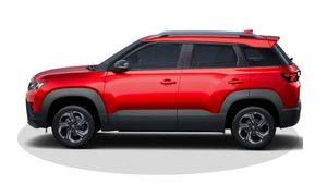 25KM മൈലേജും 6 എയര്‍ബാഗുകളുമുള്ള എസ്‌യുവിക്ക് വില ₹8.26 ലക്ഷം മാത്രം! 6 മാസത്തില്‍ വാങ്ങിയത് 84,902 പേര്‍