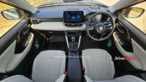 1 മാസത്തിനുള്ളില്‍ 1 ഫീച്ചര്‍ ഒഴിവാക്കി! 28.56KM മൈലേജുള്ള മാരുതി എസ്‌യുവിയിലെ മാറ്റം അറിയാതെ പോകരുതേ...