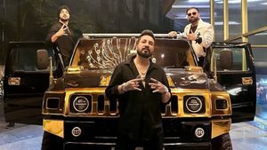 99 വീട് സ്വന്തമായുള്ള ഗായകന്‍, ചേട്ടനെ എല്ലാവരും അറിയും! കസ്റ്റം ഹമ്മര്‍ H2 സ്വന്തമാക്കി ഇന്‍ഡി പോപ്പ് കിംഗ്