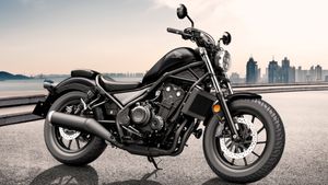 എൻഫീൽഡിന് ലോട്ടറി, ഹോണ്ടയുടെ ഈ ബൈക്ക് ഇനി ബുക്ക് ചെയ്യാൻ പറ്റില്ല! ആരോടും പറയാതെ നിർത്തലാക്കിയതോ