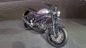 ഒറ്റനോട്ടത്തില്‍ ക്രഷ് അടിക്കും! R15-ന്റെ കുഞ്ഞനിയന്‍ ഇന്ത്യയിലെത്തി, വില വെറും ₹1.50 ലക്ഷം മാത്രം