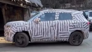 മാരുതി വാങ്ങുന്നവര്‍ കാത്തിരിക്കണേ, തരംഗമായി എസ്‌യുവിയുടെ ചിത്രങ്ങള്‍!  ടാറ്റയും ഹ്യുണ്ടായിയും പേടിച്ചു