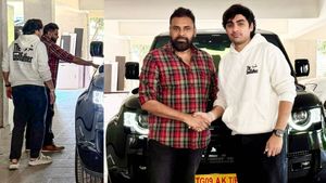 100 കോടി ക്ലബിൽ പേരില്ലെന്ന് ട്രോൾ, 300 കോടി വാരി പ്രതികാരം! സംവിധായകന് ആഡംബര കാർ സമ്മാനിച്ച് സൂപ്പർസ്റ്റാർ