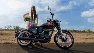 സർപ്രൈസായി രണ്ട് മാറ്റങ്ങൾ, വില പഴയത് തന്നേ! എൻഫീൽഡിൻ്റെ ചുള്ളൻ ബോബർ ബൈക്കിൻ്റെ പുതുമോഡൽ എത്തി