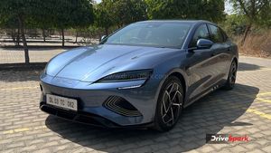 650 KM റേഞ്ചുള്ള ഇലക്‌ട്രിക് കാറിൻ്റെ ബാറ്ററിക്ക് പണികിട്ടി, ഫ്രീയായി മാറ്റിത്തരാമെന്ന് കമ്പനി