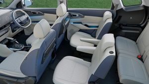 പുറകിലിരുന്നു സുഖമായി ഉറങ്ങാം! റീക്ലൈനിംഗ് സീറ്റുകളുള്ള ഇന്ത്യയിലെ ഏറ്റവും വില കുറഞ്ഞ കാറുകൾ ഇതാ!