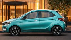 കുടുംബങ്ങളുടെ 'കാവല്‍ ദൈവമായ' 4.57 ലക്ഷത്തിന്റെ കാര്‍! വിൽപ്പനയിൽ വൻ കുതിപ്പുമായി ടാറ്റയുടെ കുഞ്ഞൻ