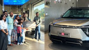 പ്രഭാസിന്റെ ദുരന്ത പടത്തിലെ മനോരോഗവിദഗ്ദ്ധൻ, മഹീന്ദ്രയുടെ ഇലക്‌ട്രിക് എസ്‌യുവി വാങ്ങി ബൊമൻ ഇറാനി