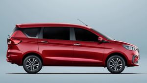 സ്കോർപിയോയേക്കാൾ 4 ലക്ഷം രൂപ വിലക്കുറവിൽ 7-സീറ്റർ! 27KM മൈലേജുള്ള കാർ വാങ്ങാൻ തിക്കിത്തിരക്കി ഇന്ത്യക്കാർ