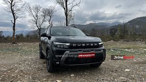 ഡസ്റ്റർ വന്നു, ചരിത്രം വഴിമാറി! വിപണിയിൽ കത്തിക്കയറി റെനോ; മാർച്ചിൽ 77% വളർച്ച