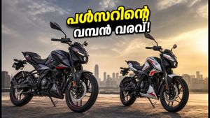 ബജാജ് പൾസറിന്റെ വമ്പൻ വരവ്; പുതിയ N160 4V, പൾസർ 125 വിപണി കീഴടക്കാൻ എത്തുന്നു!