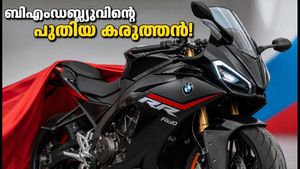 ട്രാക്കിൽ തീപാറിക്കാൻ ബിഎംഡബ്ല്യുവിന്റെ പുതിയ കരുത്തൻ; എഫ് 450 ആർആർ ടീസർ പുറത്ത്, ലോഞ്ച് ഒക്ടോബർ 15-ന്
