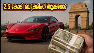 ടെസ്‌ല റോഡ്‌സ്റ്റർ ഇന്ത്യയിൽ ബുക്കിംഗ് തുടങ്ങി: 2.5 കോടി രൂപ വരെ ബുക്കിംഗ് തുക, അറിയേണ്ടതെല്ലാം