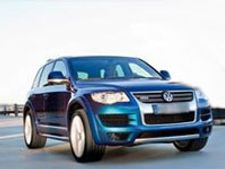 சுற்றுப்புற சூழலை காக்கும் கார்கள்