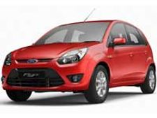 போர்டு கார் தயாரிப்பில் ரோபோட்டுகள்!