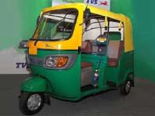 ஆட்டோ மார்க்கெட்டை விரிவுபடுத்துகிறது டி.வி.எஸ்.: புது பெர்மிட்களால் சூடு பிடித்துள்ள மார்க்க