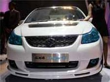 மாருதியின் ஹைபிரிட் கார் எஸ்எக்ஸ்4, ஈகோ அறிமுகம்