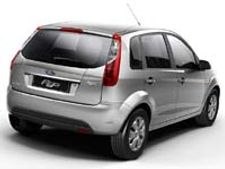 போர்டு பிகோ கார், 2011ம் ஆண்டின் இந்தியக் காராக தேர்வாகியுள்ளது.