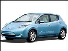 'லீஃப் 'எலக்ட்ரிக் காரை முழு வீச்சில் டெலிவிரி கொடுக்க நிசான் தீவிரம்