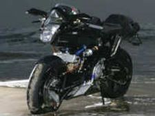 இந்திய சாலைகளை கிழிக்க வரும் விரஸ் சூப்பர் பைக்குகள்