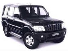 கார்களின் விலையை ரூ.15,000 வரை உயர்த்துகிறது மஹிந்திரா