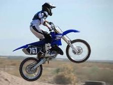 சாகச வீரர்களுக்கான 'டர்ட்'பைக்கை அறிமுகப்படுத்தும் ஹீரோ ஹோண்டா