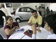 புதிதாக 400 கார் ஷோரூம்களை திறக்க டாடா மோட்டார்ஸ் திட்டம்