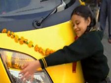 பெண்களின் மனம் கவர்ந்த காராக மாறிய டாடா நானோ