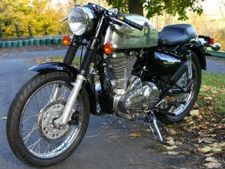 இன்னும் ஒன்றரை ஆண்டில் கஃபே ரேஸ் மோட்டார்சைக்கிள்: ராயல் என்பீல்டு