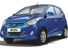 சிறிய கார்களை நடு நடுங்க வைக்கும் இயான்: இதுவரை 7,500 கார்கள் புக்கிங்