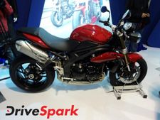 7 மோட்டார்சைக்கிள்களை அறிமுகம் செய்து அதிர வைத்த டிரையம்ப்