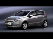 செவர்லே பிராண்டில் 2 புதிய மாடல்களை காட்சிப்படுத்திய ஜிஎம்