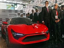 இந்தியாவின் முதல் சூப்பர் காரை அறிமுகப்படுத்தினார் அமிதாப் பச்சன்