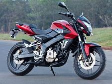 நேக்டு ஐ ஸ்டைலில் புதிய பல்சர் 200 என்எஸ்: பஜாஜ் அறிமுகம்