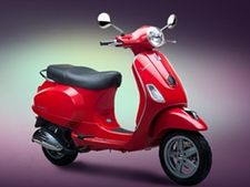 லிட்டருக்கு 60 கிமீ மைலேஜ்: வெஸ்பாவுக்கு பியாஜியோ சர்டிபிகேட்